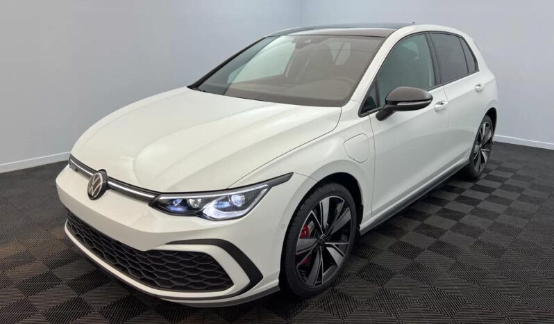 
								Volkswagen Golf GTE 1.4 eHybrid OPF 245 DSG6 full									