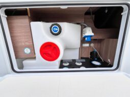 
										KNAUS L!VE WAVE T 700 MEG full									