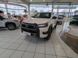 Toyota Hilux Invincible.
