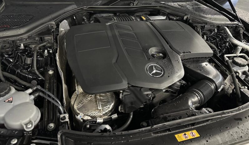 
								Mercedes Classe E 300 de Hybrid EQ 9G-Tronic AMG LINE full									