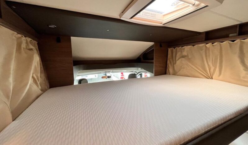 
								KNAUS L!VE WAVE T 700 MEG full									
