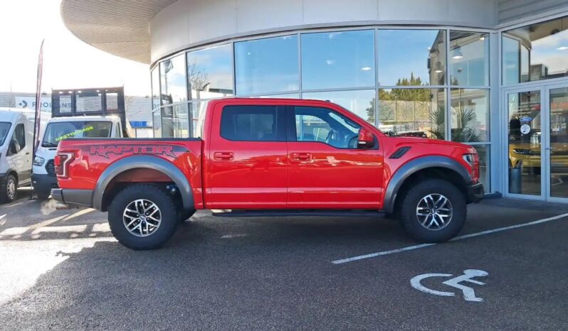 
								Ford F-150 Raptor full									