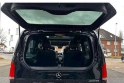 
										Mercedes-Benz V 250d AMG 4MATIC full									