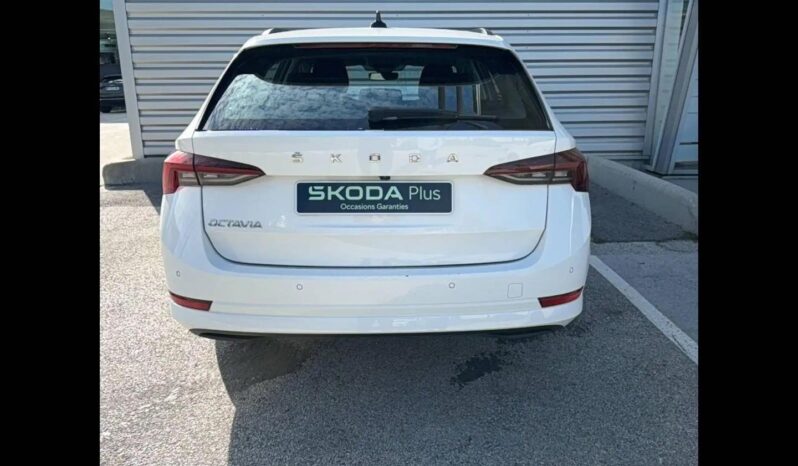 
								SKODA OCTAVIA full									