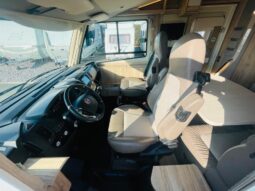 
										Eura Mobil Integra Line 695 EB full									