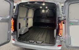 
										Ford E-Transit Custom 320 full									