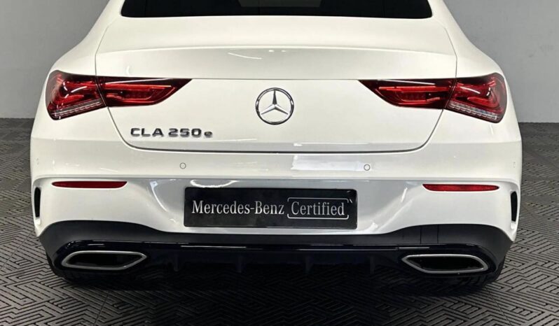 
								MERCEDES CLASSE CLA Coupé 250 e 8G-DCT AMG LINE full									