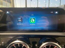 
										Mercedes Classe A 200 d AMG Line full									