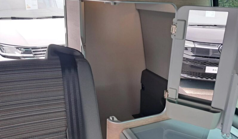 
								Volkswagen California full									