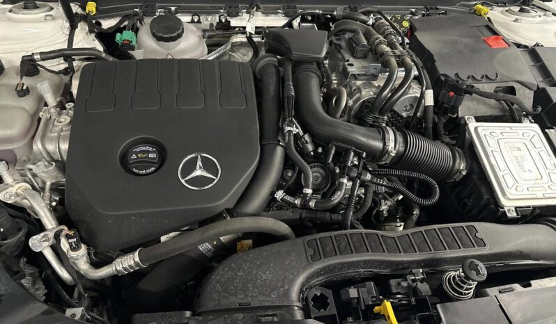 
								MERCEDES CLASSE CLA Coupé 250 e 8G-DCT AMG LINE full									