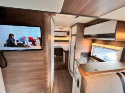 
										KNAUS L!VE WAVE T 700 MEG full									