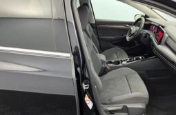 
										VOLKSWAGEN Golf Style 1.4 eHybrid OPF 204 DSG6 full									