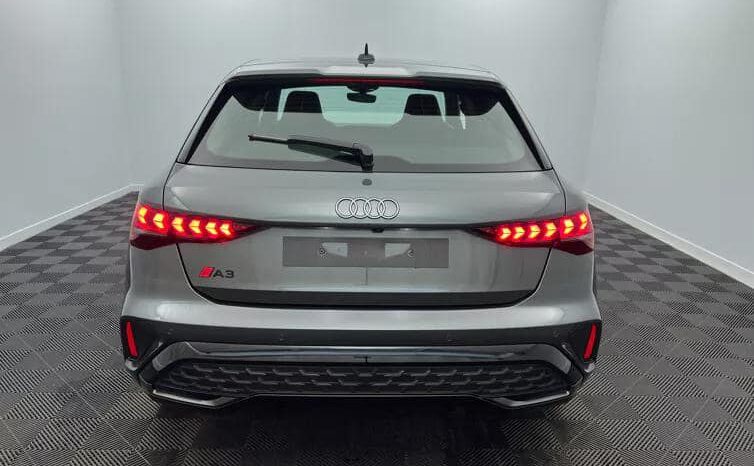 
								AUDI A3 Sportback S line 35 TDI 150 S tronic 7 full									