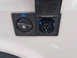 
										Volkswagen California full									