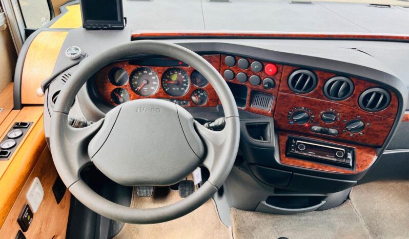 
								CAMPING-CAR CARTHAGO full									