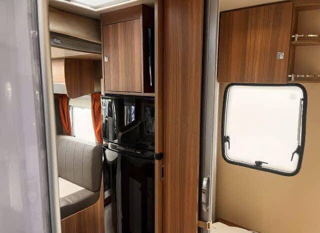 
								FIAT Challenger Graphite 388 full									