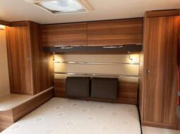 
										FIAT Challenger Graphite 388 full									