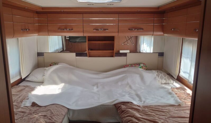 
								Camping-car LMC Grand Explorer full									