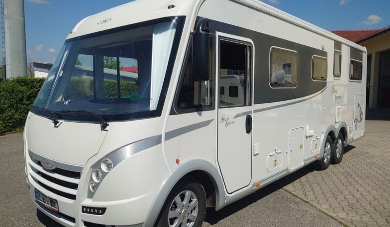 
								Camping-car LMC Grand Explorer full									
