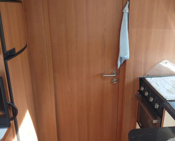 
								Camping-car LMC Grand Explorer full									