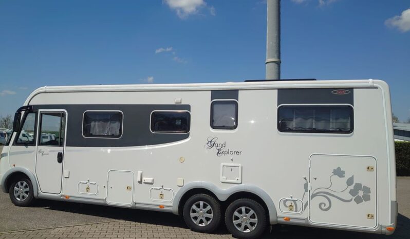 
								Camping-car LMC Grand Explorer full									