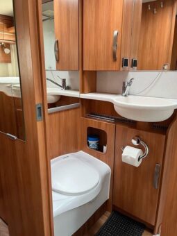 
										Camping Car Hymer MLI 580 2,3L 163ch 2016 Permis B full									